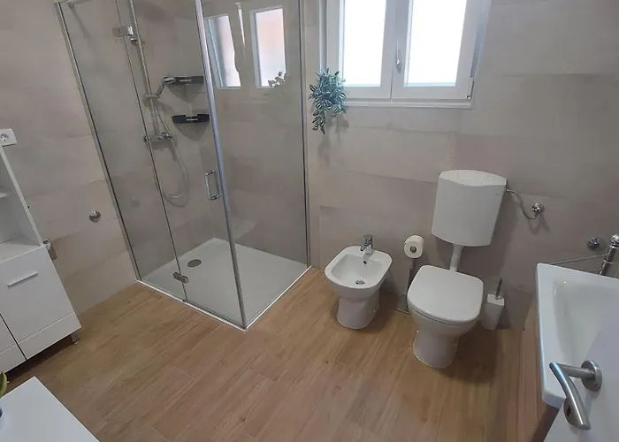 Mariela, Μούρτερ